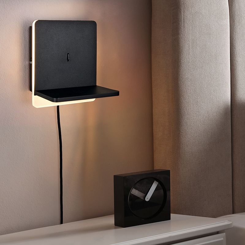 Aplique moderno negro, Margje, 9W, 3000K LED, con interruptor