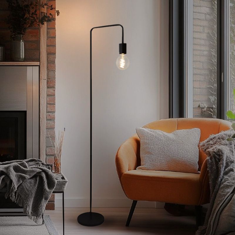 Lámpara de pie negra moderna, Carlos, con interruptor