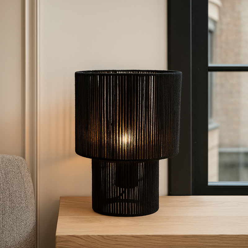 Lámpara de mesa negra rústica, Sanny, con interruptor