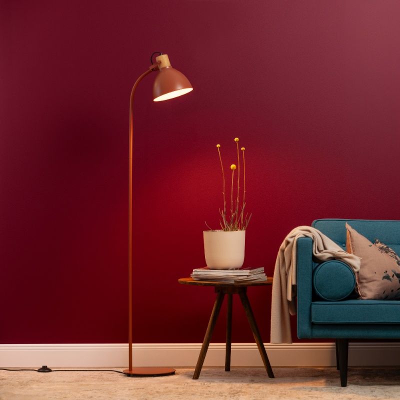 Lámpara de pie roja rústica, Thalina, con interruptor Lámpara de pie roja rústica, Thalina, con interruptor