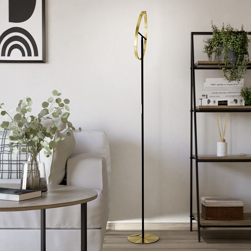 Lámpara de pie latón de plástico, Corwin, 8,8W, 3000K LED, con regulador táctil