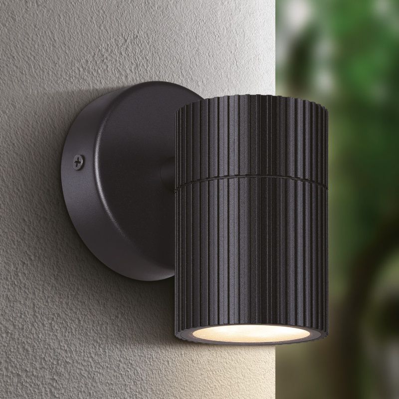 Lámpara exterior negra de plástico, Touria, IP44