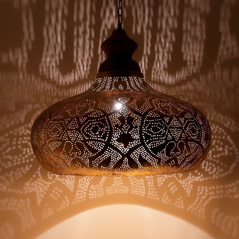 Lámpara colgante de filigrana dorada, Zina