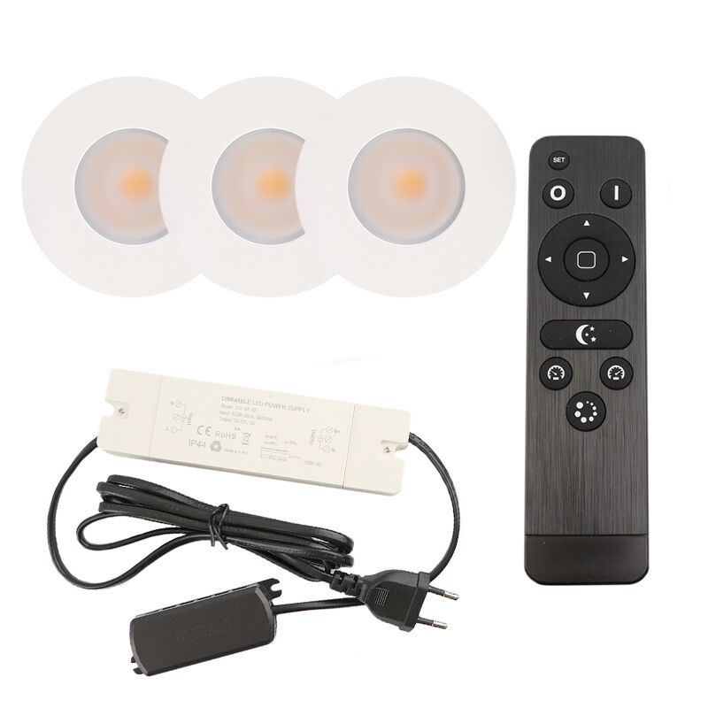 3 focos empotrables blancos para porche Dico, IP65, con set de conexión y mando a distancia 3 focos empotrables blancos para porche Dico, IP65, con set de conexión y mando a distancia