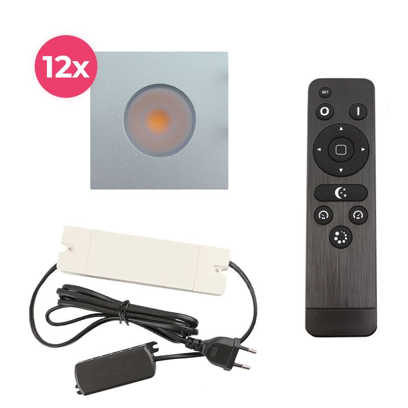 12 focos empotrables cuadrados cromados para porche Dico, IP65, con set de conexión y mando a distancia 12 focos empotrables cuadrados cromados para porche Dico, IP65, con set de conexión y mando a distancia