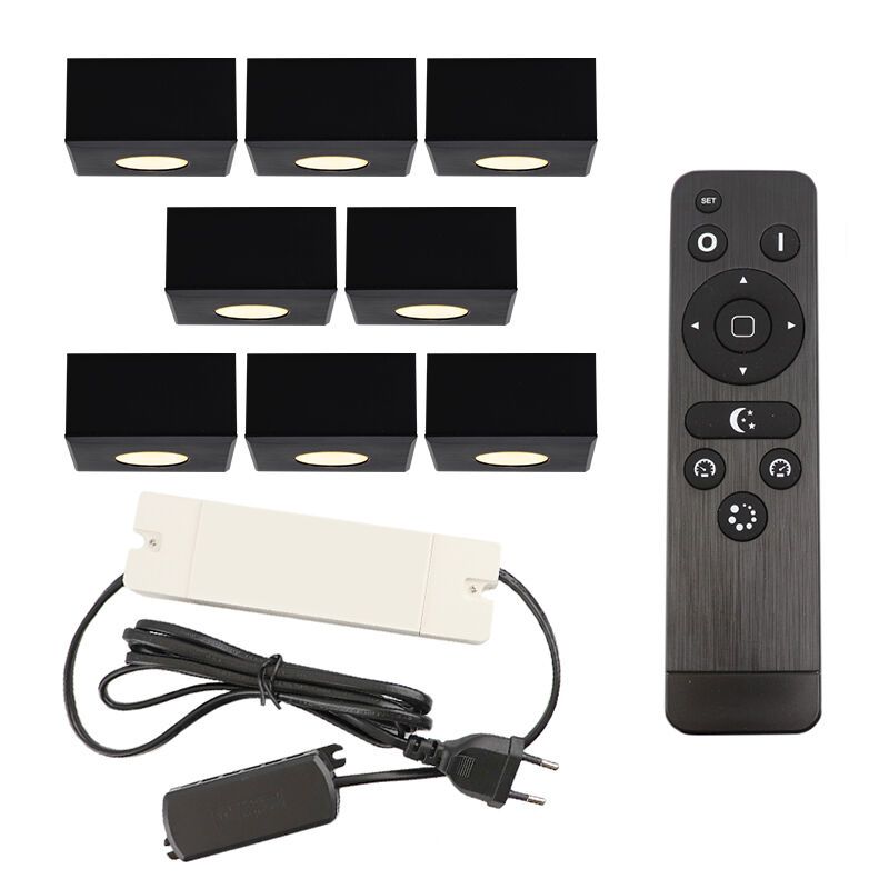 8 apliques de techo cuadrados negros para porche Fredo, IP44, con set de conexión y mando a distancia