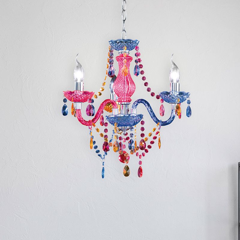 Lámpara de araña antigua multicolor, Pedra
