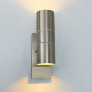 Aplique exterior con sensor crepuscular plateado moderno, Pedro, IP44