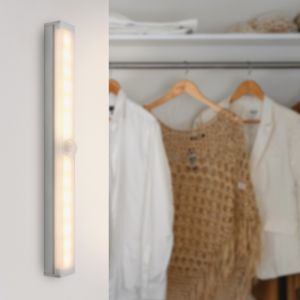 Luz para armario de plástico plateada, Ilana, 1W, 3000K LED