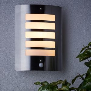 Aplique exterior con sensor de movimiento cromado de metal, Alea, IP44