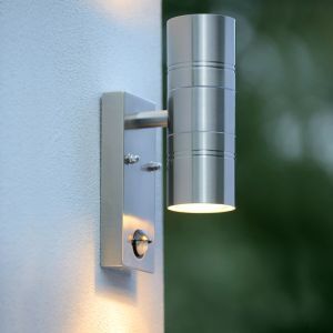 Aplique exterior con sensor de movimiento moderno cromado, Arne, IP44