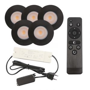 5 focos empotrables negros para porche Dico, IP65, con set de conexión y mando a distancia