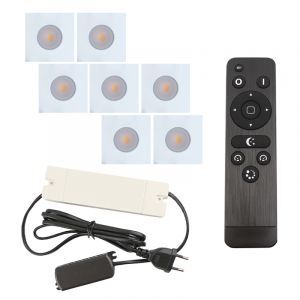 7 focos empotrables cuadrados blancos para porche Dico, IP65, con set de conexión y mando a distancia