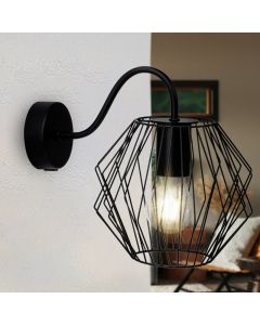 Foco de pared negro industrial, Alvina