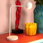 Lámpara de mesa recargable moderna blanca, Comet, 3W, 2700K LED, con regulador táctil