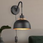 Aplique industrial negro, Sylvano, con interruptor