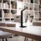 Lámpara de mesa recargable moderna negra, Reijer, 2W, 3000K LED, con regulador táctil