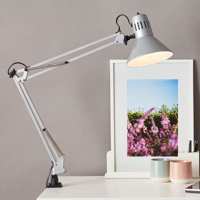 Foco pinza gris de metal, Katharina, con interruptor