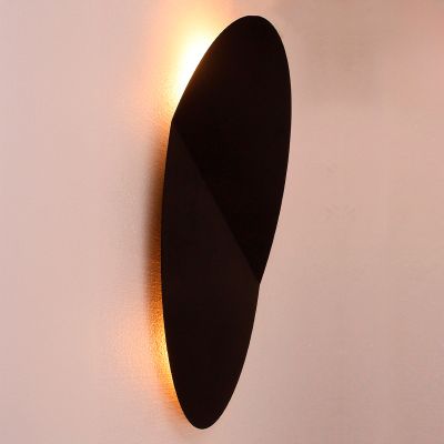 Aplique negro moderno, Lizan