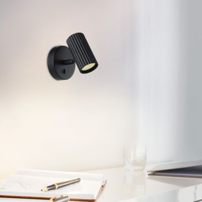 Foco de pared negro de aluminio, Vikram, con interruptor