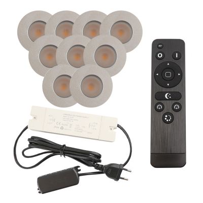 9 focos empotrables cromados para porche Dico, IP65, con set de conexión y mando a distancia