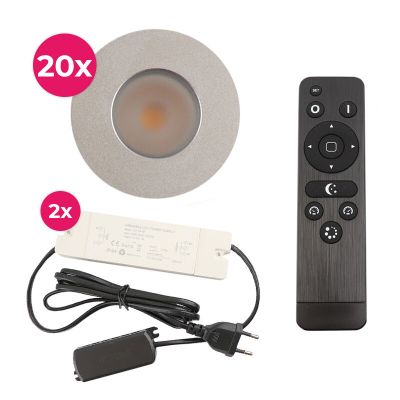 20 focos empotrables cromados para porche Dico, IP65, con set de conexión y mando a distancia