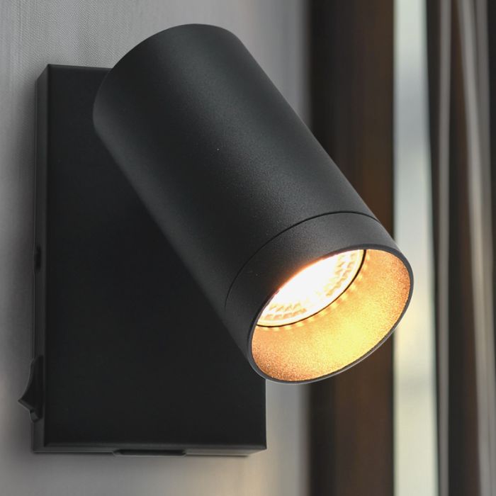Foco de pared negro moderno, Nadi, con interruptor