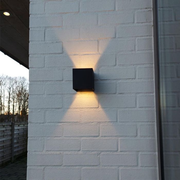 Aplique up down negro moderno, Dion, 6W, dim to warm LED, IP65