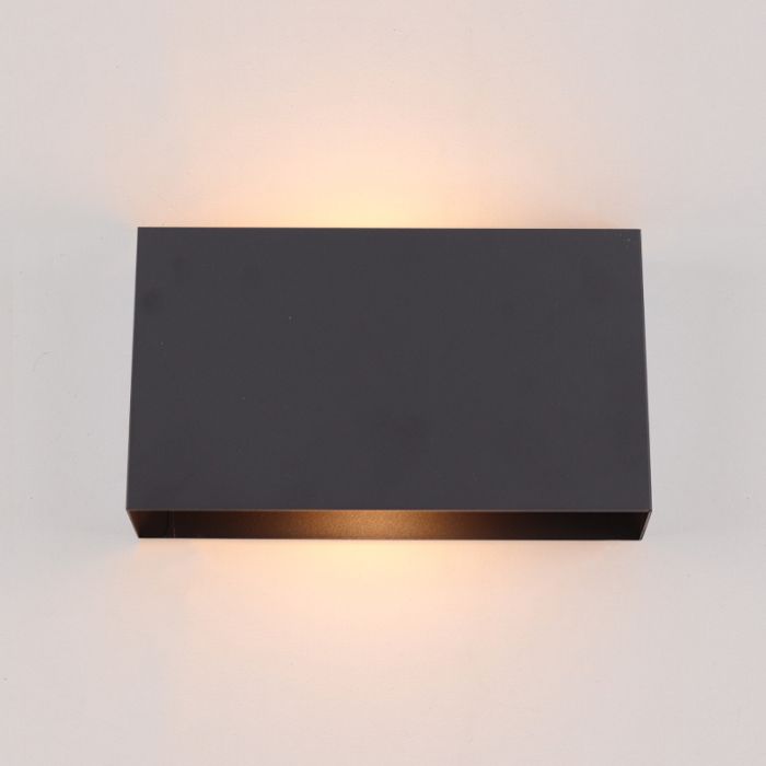 Aplique negro moderno, Perry