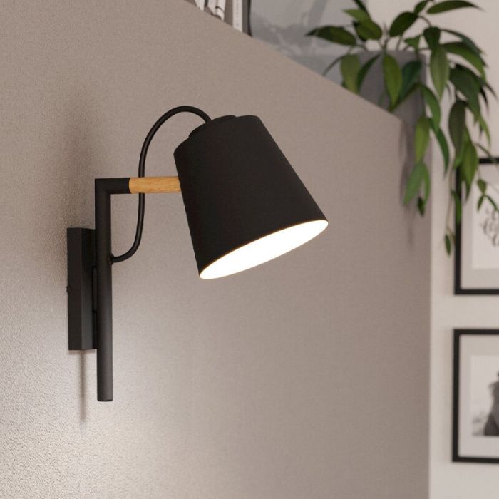 Aplique negro de aluminio, Jevon
