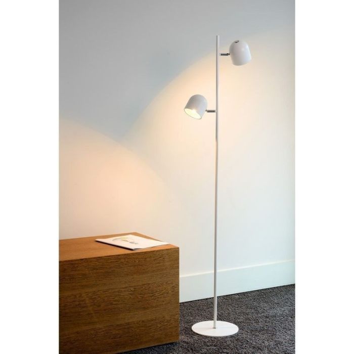Lámpara de pie moderna blanca, Skanska, 5W, 2700K LED, con regulador táctil