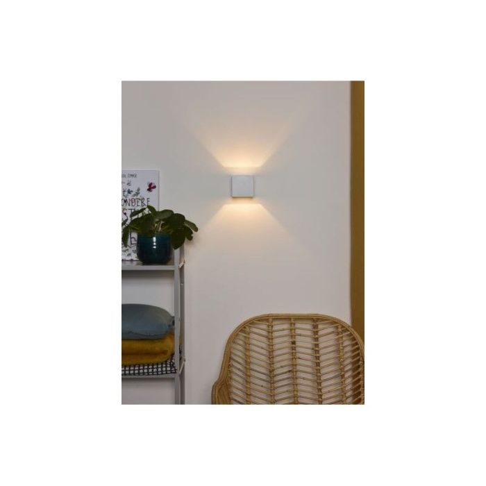 Aplique moderno blanco, Devi