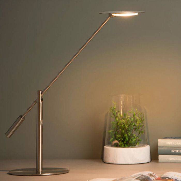 Flexo moderno cromado, Anselmo, 9W, 3000K LED, con regulador táctil
