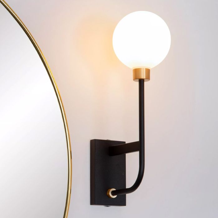 Foco de pared antiguo dorado, Berend, IP44