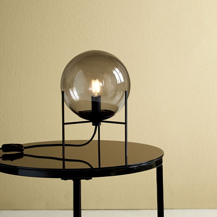 Lámpara de mesa diseño negra, Alton, con interruptor