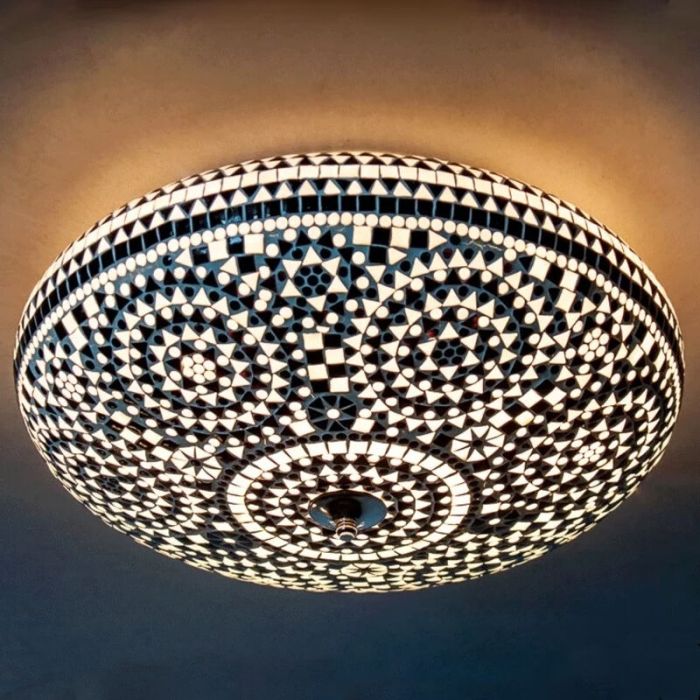 Plafón de techo azul oriental, Annas