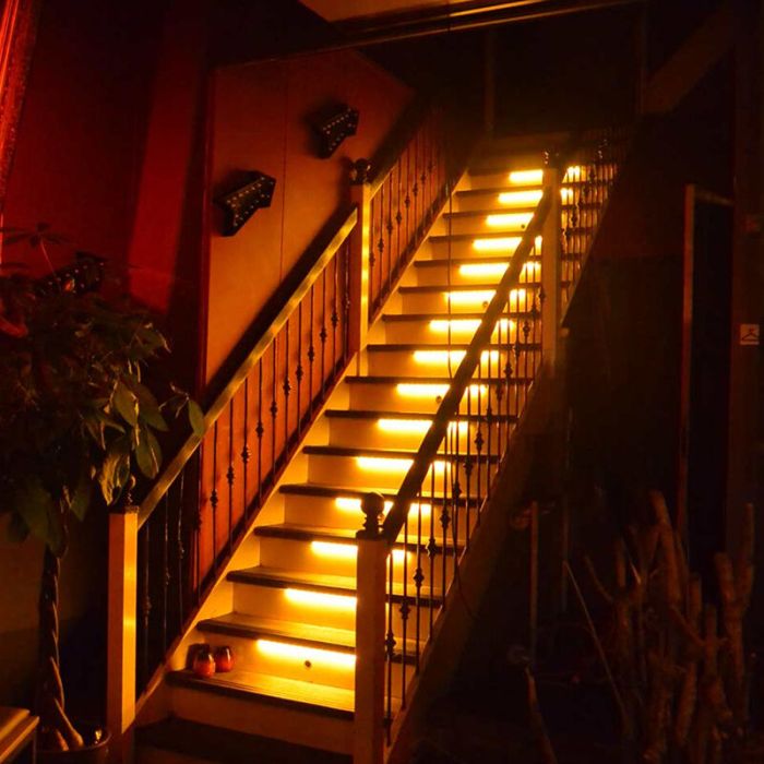 Juego de extensión de tiras de LED de escalera regulables, 2 tiras de LED 2700K