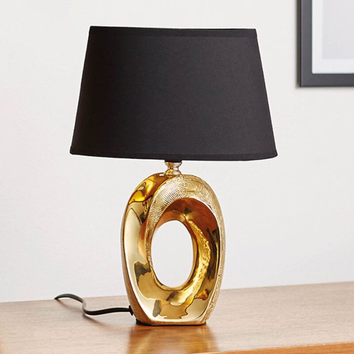 Lámpara de mesa de cerámica dorada, Moldrup, con interruptor