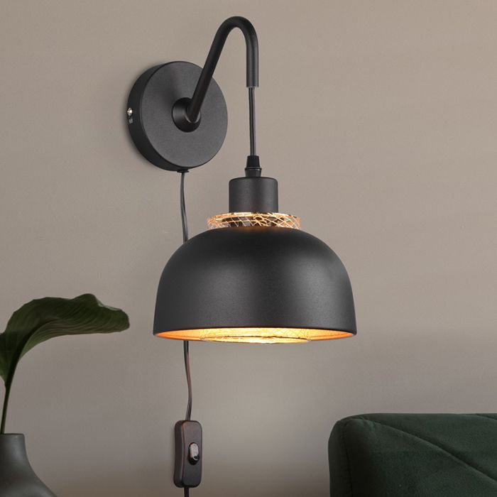 Aplique industrial negro, Sylvano, con interruptor