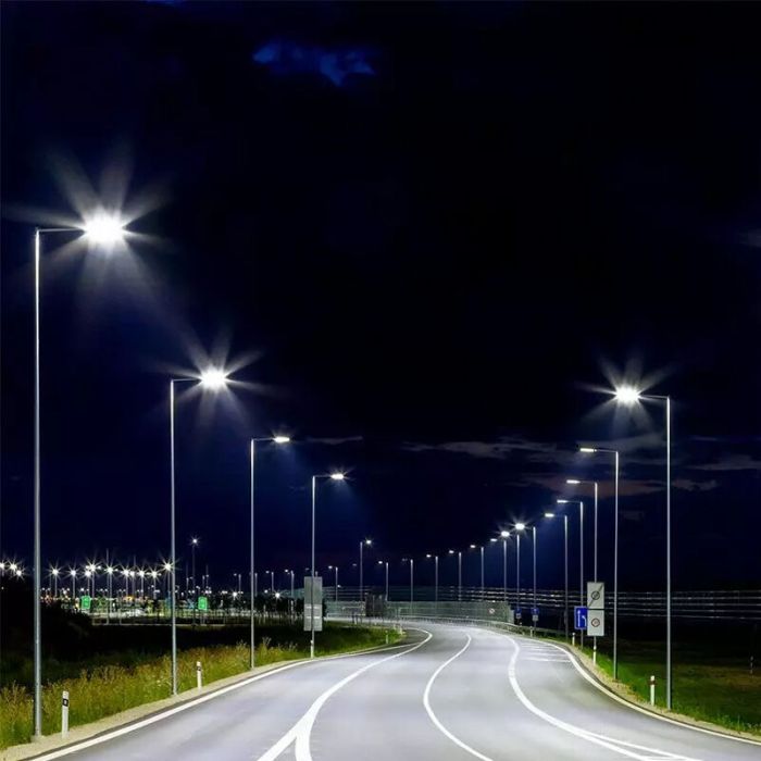 Bisolux alumbrado público LED Garry, 90W, 6000K, 5 años de garantía
